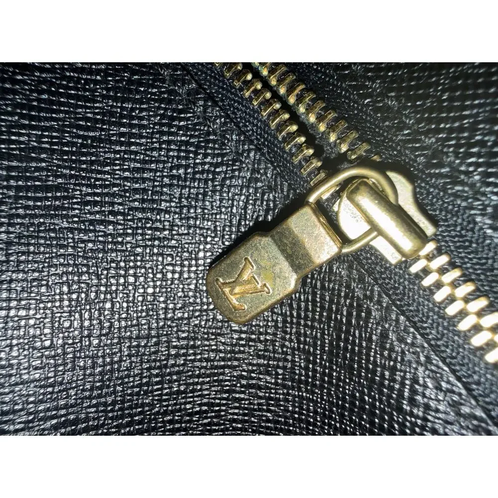 Louis Vuitton Toledo Blue Epi Leather Trocadero 27 Crossbody